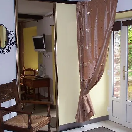 Bed and Breakfast Le Moulin Du Bignon Lassy Camera foto